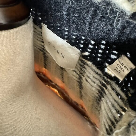 Dôen hue cardigan size medium! Black/orange/cream Fair Isle - Picture 8 of 8